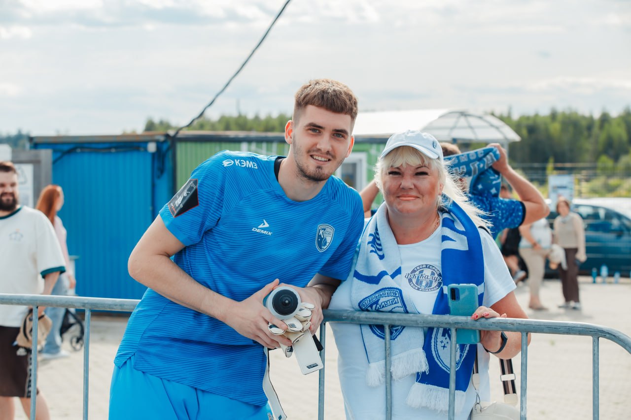 Желідегі сексуалды жақтаулар сіздің бетіңізді қосады Ең сексуалды поляк порно актрисалары
